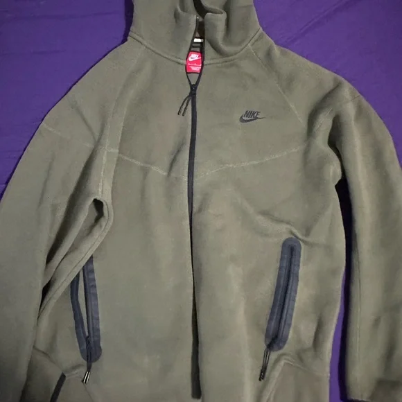 Nike Charcoal and Navy Fleece Hoodie - Picture 2 of 8